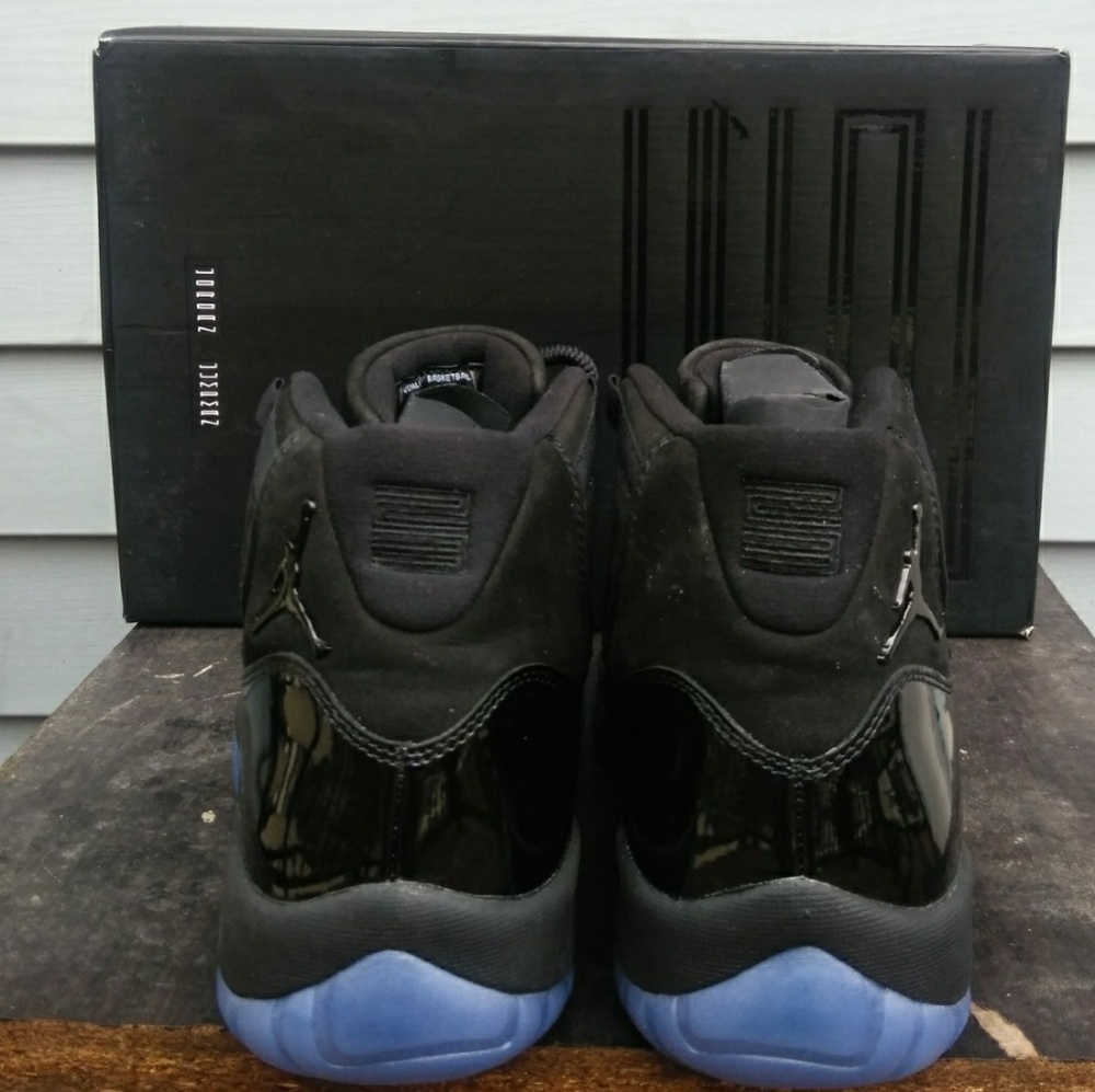 Nike Air Jordan 11 XI Cap and Gown Mens size 11 - Picture 2 of 8